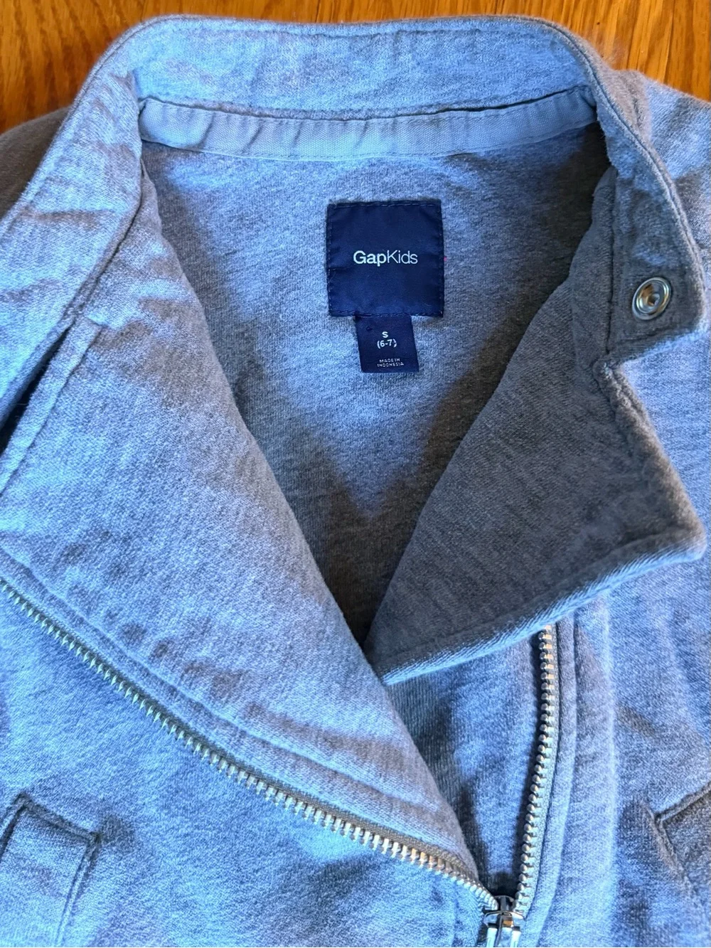 Gray side zip sweatshirt